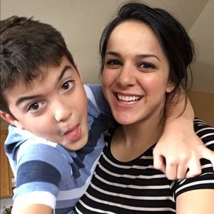 Meet your Posher, Nafeasee